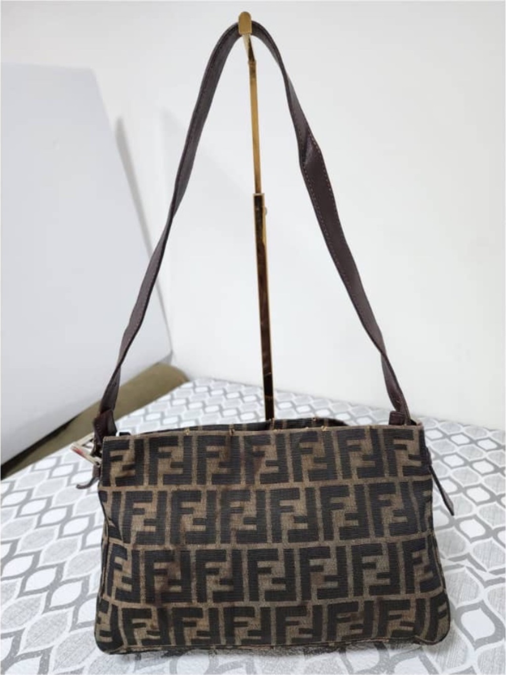 Authentic FENDI Vintage Zucca Baguette Shoulder Bag Brown - Picture 4 of 15